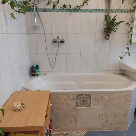 Gemutliche Und Helle - Nahe Schlossberg Apartamento *